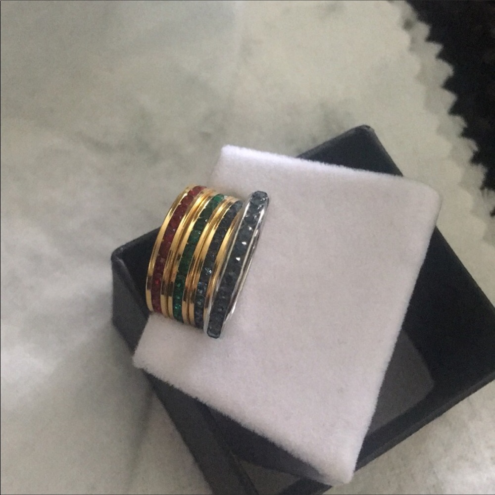 Stackable rings